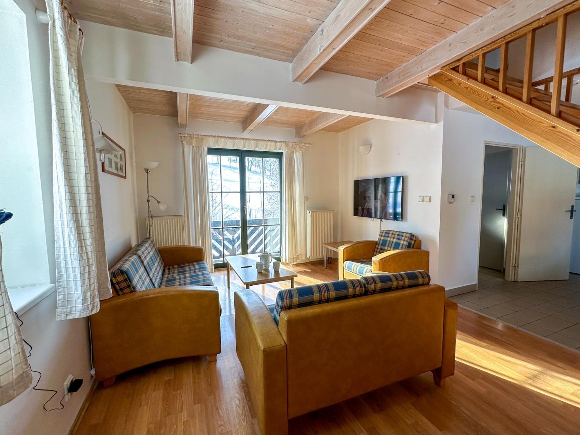 Villa Čtyřicítka na Šťastném kopci Černý Dŭl Esterno foto