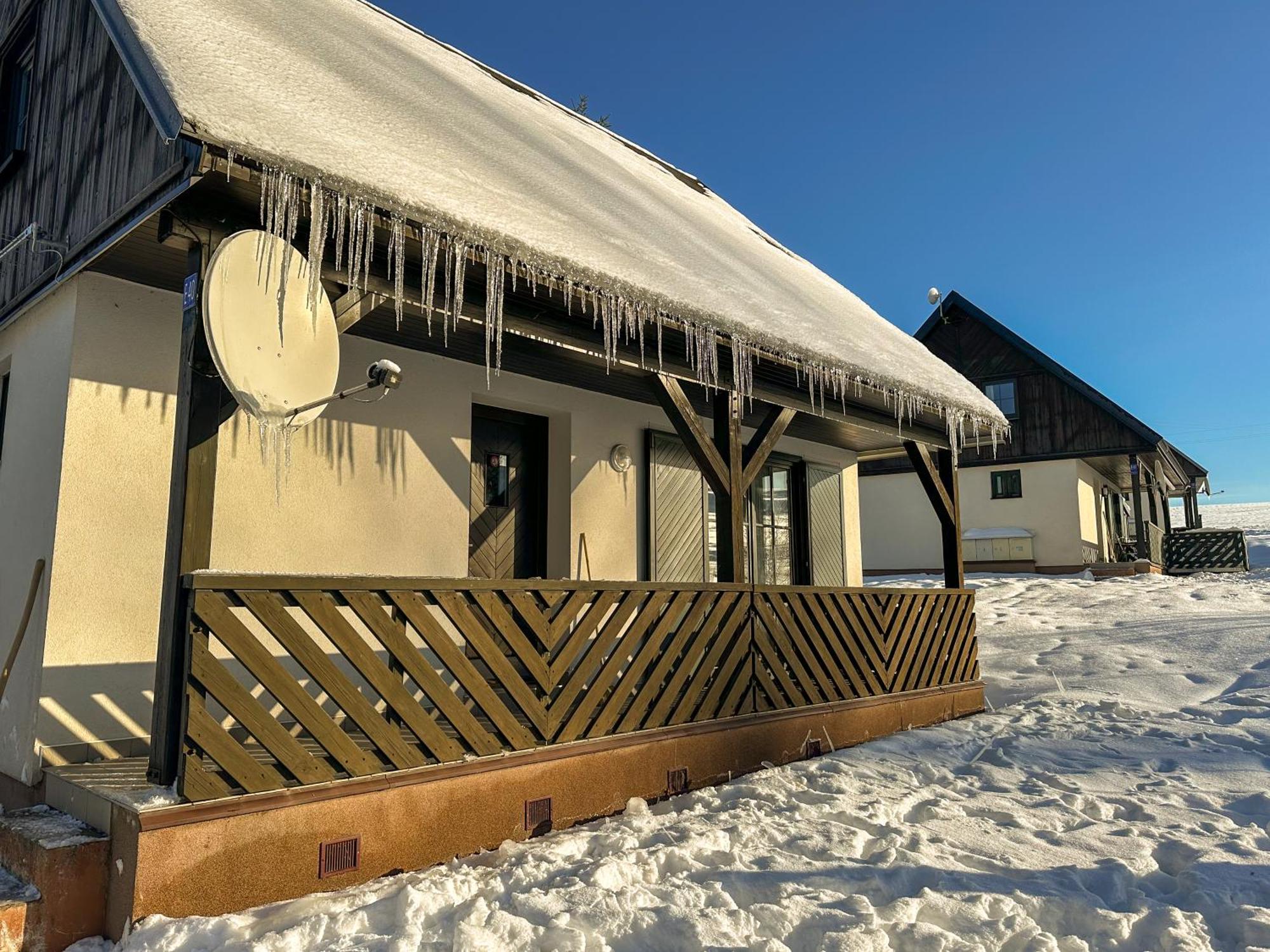 Villa Čtyřicítka na Šťastném kopci Černý Dŭl Esterno foto